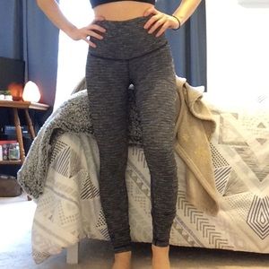 lululemon wunder unders